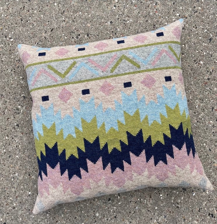 Looks Like Kelim 2034-2 Str. 39 x 39 cm. (4)