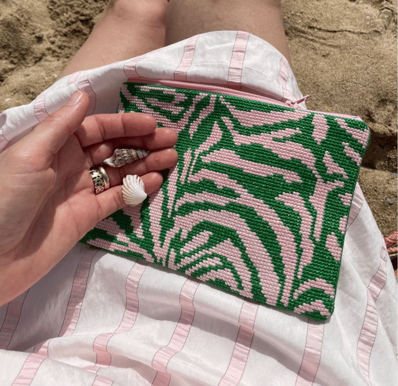 My Little Zebra clutch 2022-4 Str. 13 x 19 cm. (3)