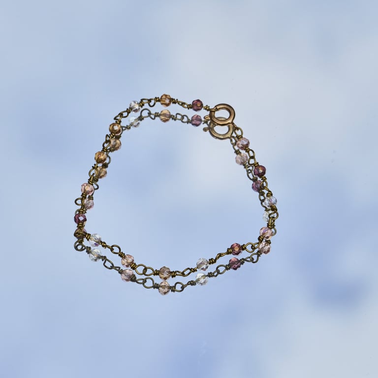 Armbånd med glasperler