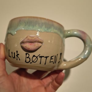 Kop - LUK BØTTEN! – produktbillede