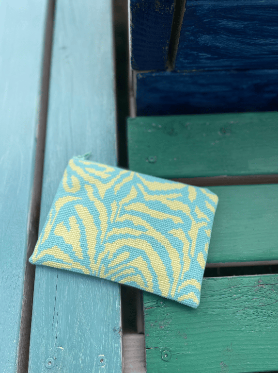 My Little Zebra clutch 2022-6 Str. 13 x 19 cm.