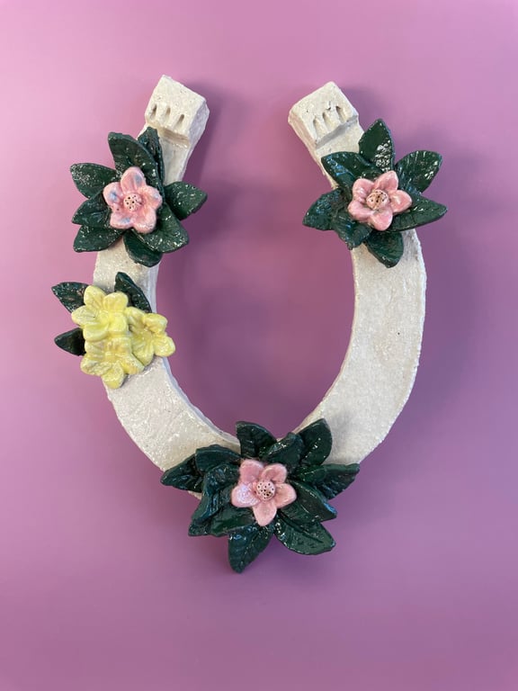 Hestesko - rustik med blomster - holder lykken indeni billede 3