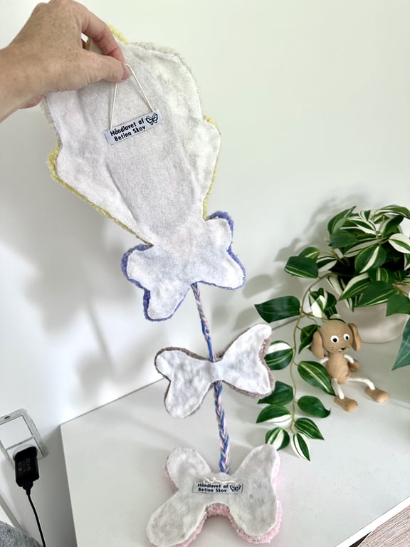 Tuftet drage som vægophæng i 100% uld – Håndlavet til børneværelset  billede 4