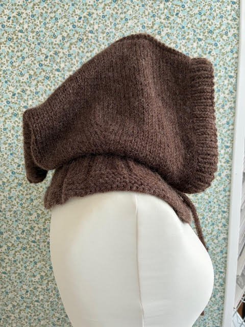 Digital opskrift: Loving Lissi - Pixie Hood (halsedisse med hætte) billede 8