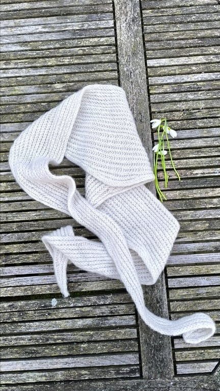 Hoff Scarf Grande Fingering