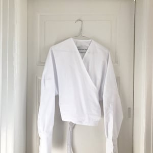 Wrap Shirt – produktbillede