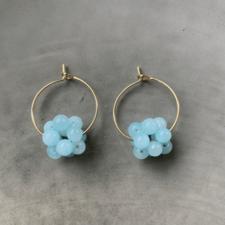 Turkisfarvet jade Berries øreringe 