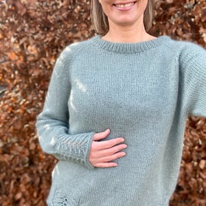 Astrid Sweater strikkeopskrift – produktbillede