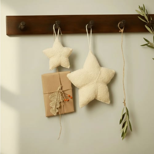 Opskrift - D: Stor og lille stjerne strikket i finuld