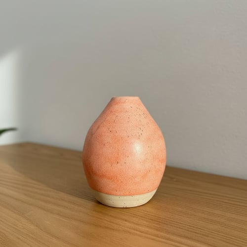 Orange vase med mat glasur