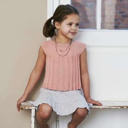 Kit: Top med ret-strikket bærestykke (Børne Str.) 